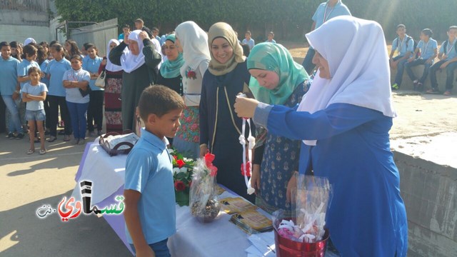 فيديو: مدرسة جنة ابن رشد تنظم حفل تكريم للطلاب الموهوبين والمتفوقين 